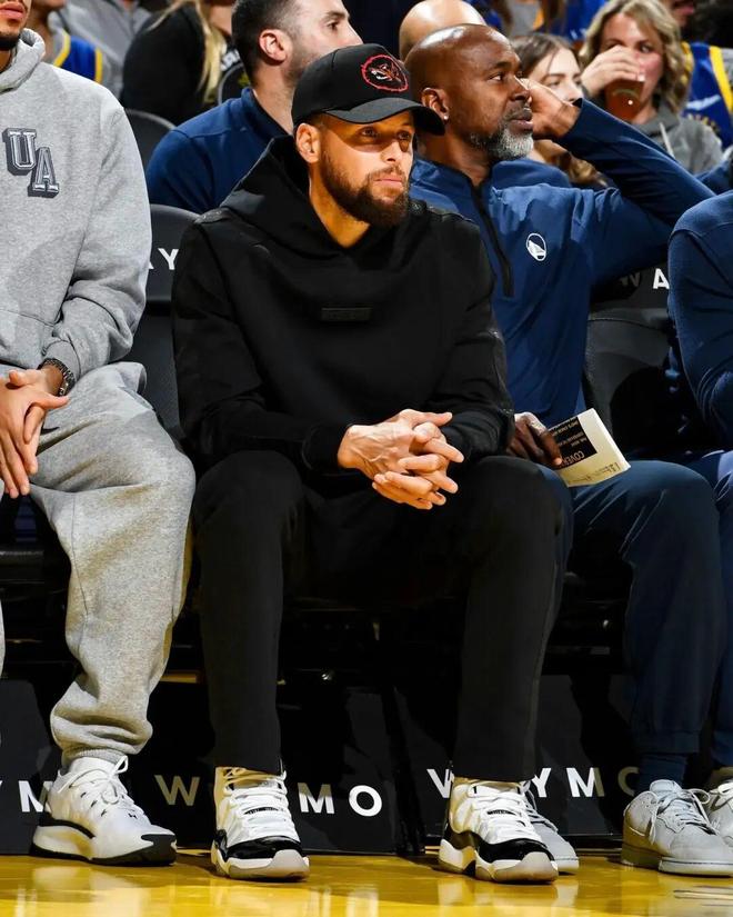 库里伤缺再添10场 猛龙勇士西部排名动荡