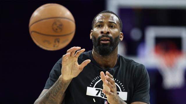 德拉蒙德三分绝杀魔术 76人附加赛险胜